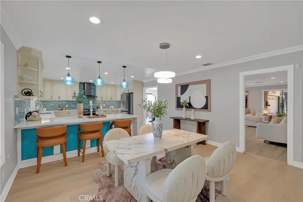 191 Roca Way