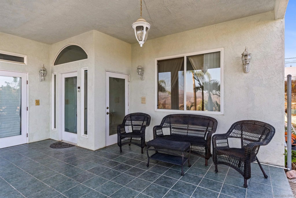 Photo of 475 Canyon Rim DR, El Cajon, CA 92021 (MLS # 260022945)