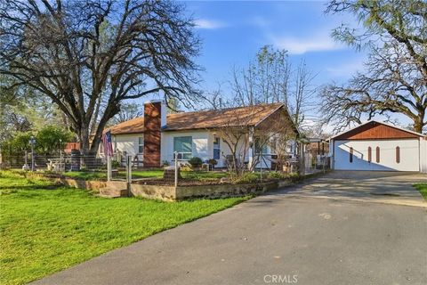 Photo of 274 Black Bart Road, Oroville, CA 95966 (MLS # SN26021164)