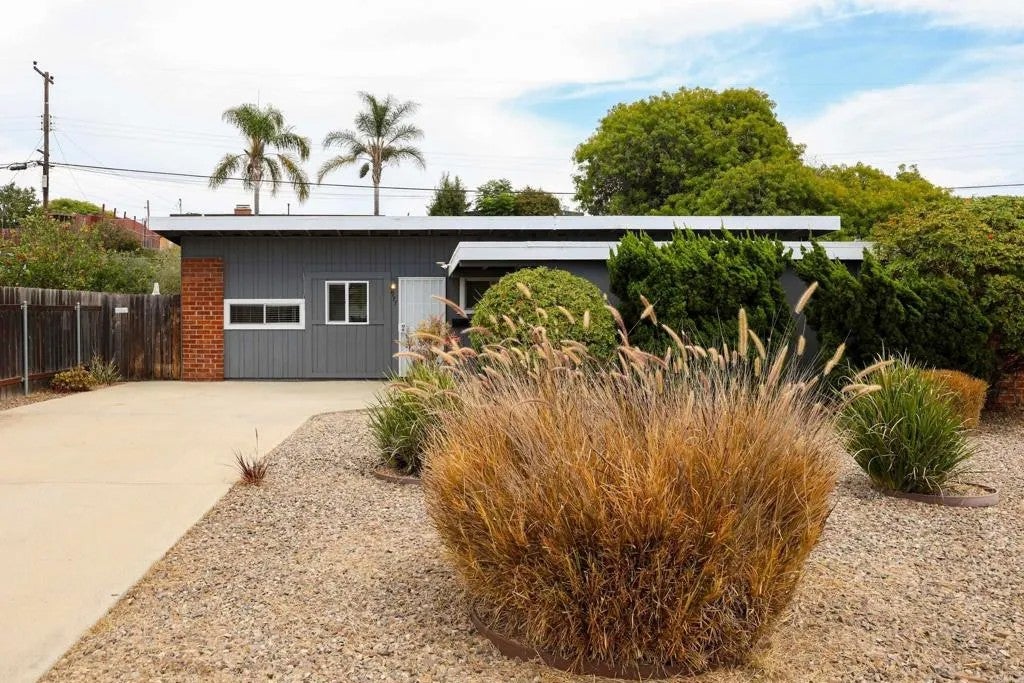 Photo of 977 Cuyamaca Avenue, Chula Vista, CA 91911 (MLS # PTP2608060)