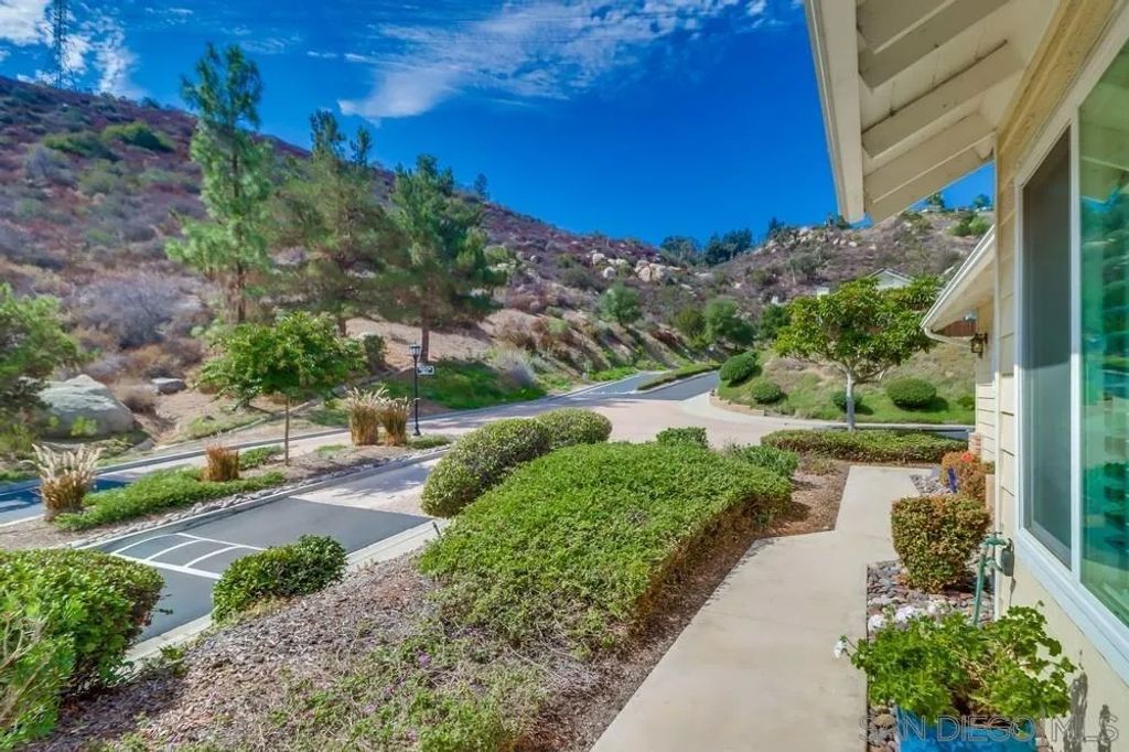Photo of 1295 Pearlbush Ct, El Cajon, CA 92019 (MLS # 250041386)