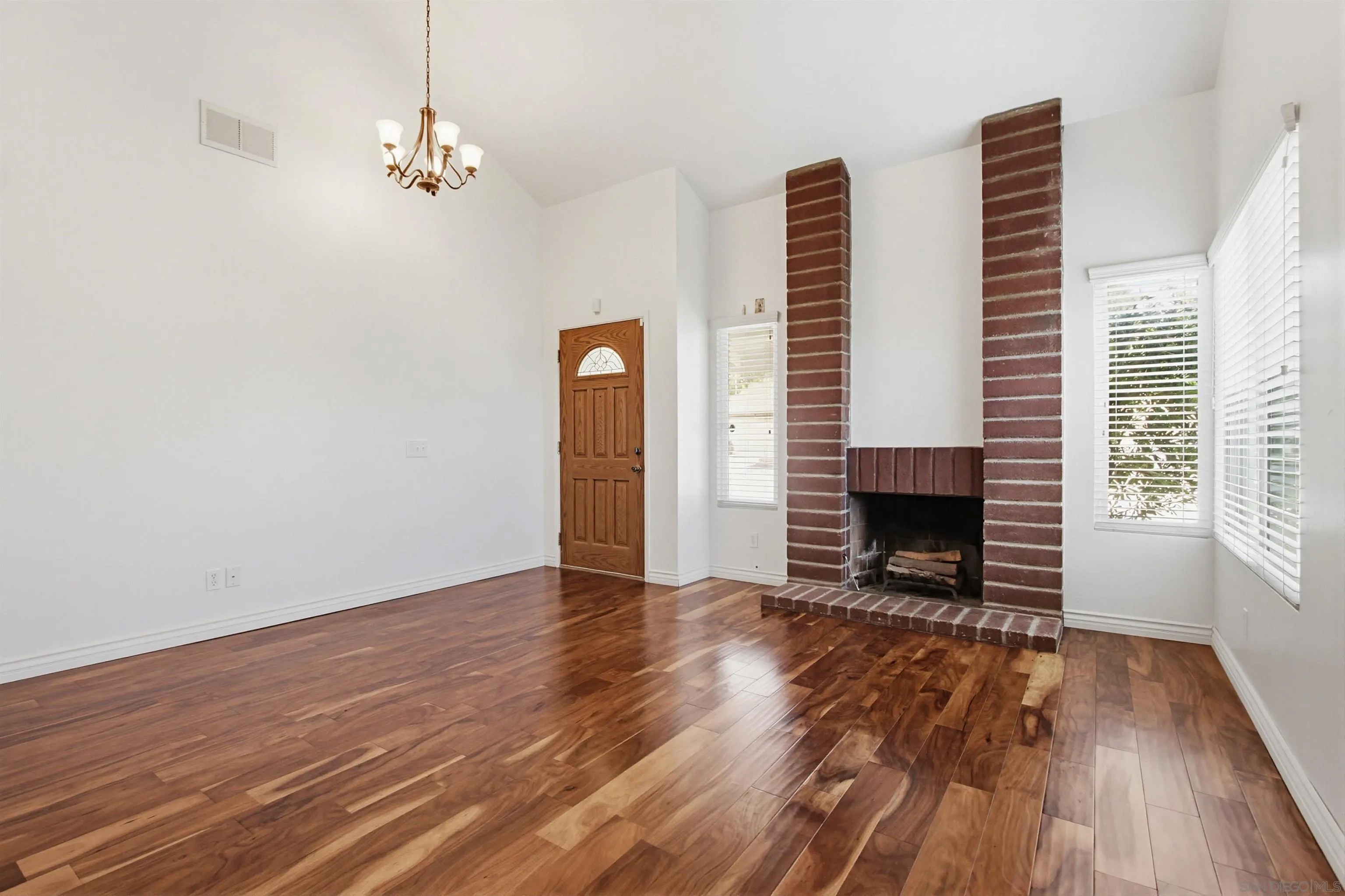 227 Skyridge Lane