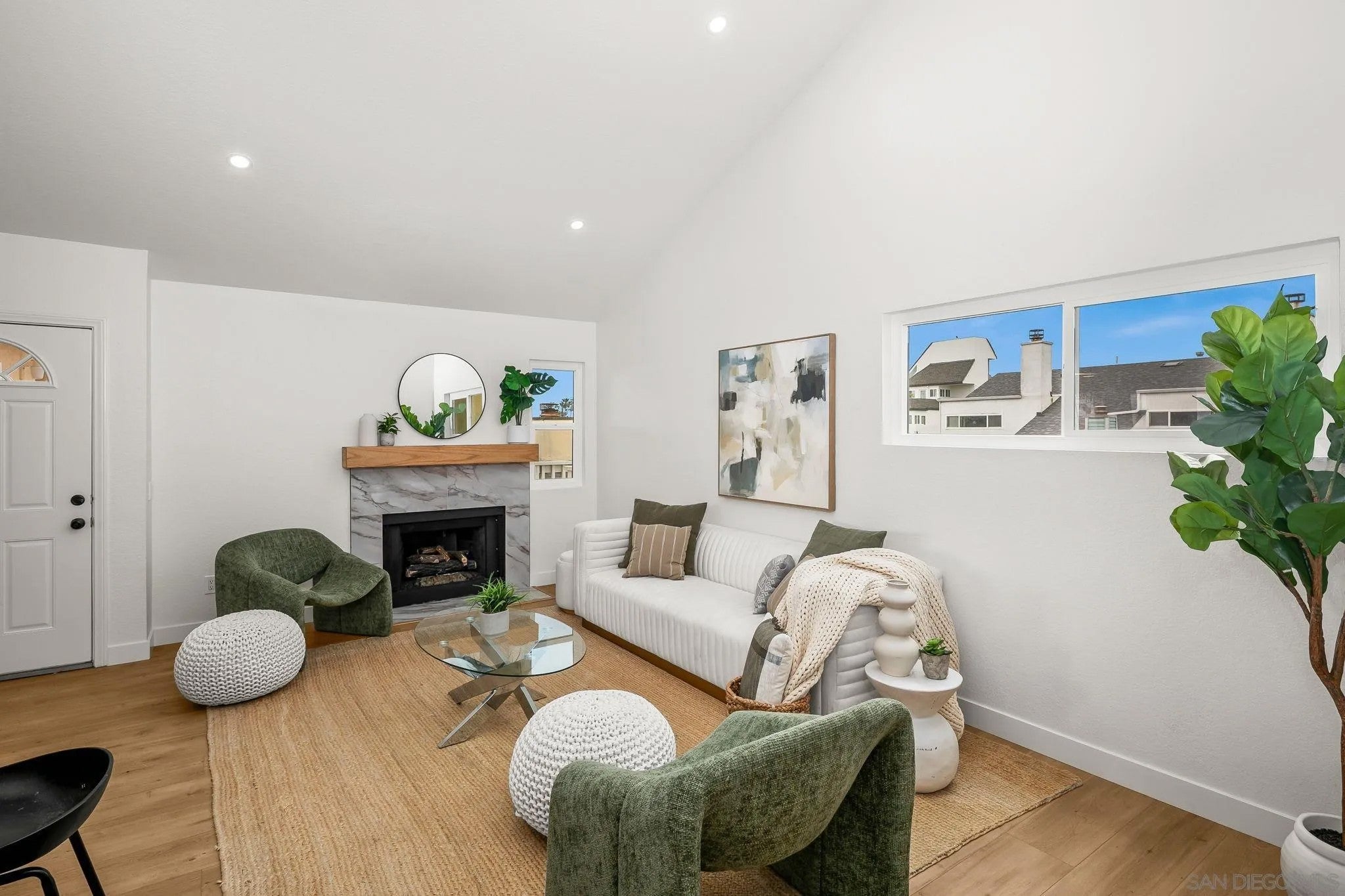 152 Evergreen Ave 4
