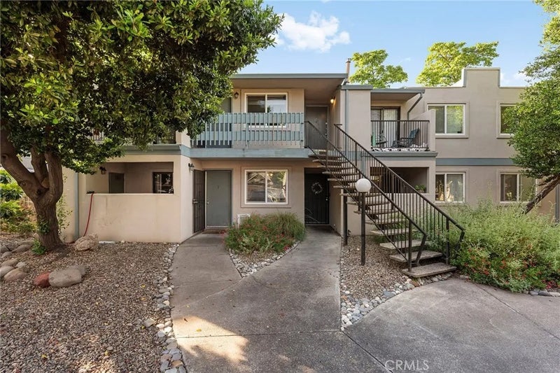 1412 N Cherry 2