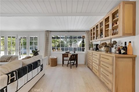 Tiny photo for 5910 Pat Avenue, Woodland Hills, CA 91367 (MLS # SR25239413)