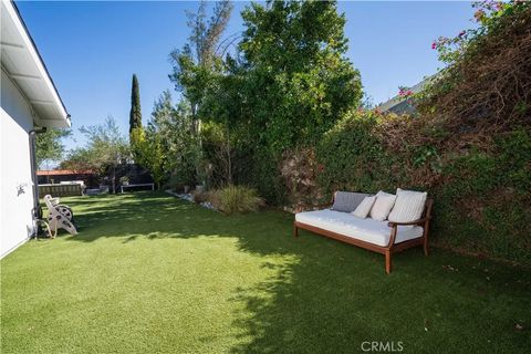 Tiny photo for 5910 Pat Avenue, Woodland Hills, CA 91367 (MLS # SR25239413)