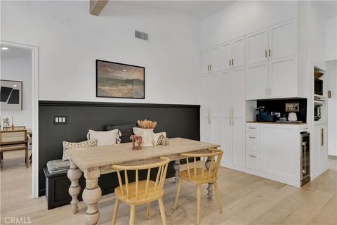 Tiny photo for 5910 Pat Avenue, Woodland Hills, CA 91367 (MLS # SR25239413)