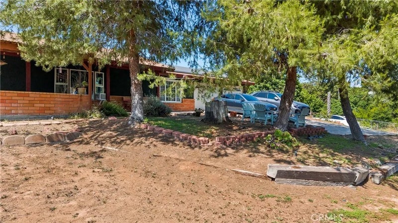 1644 Cuatro Lane