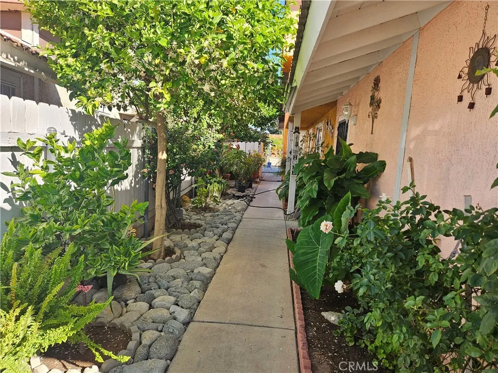23466 Yee st