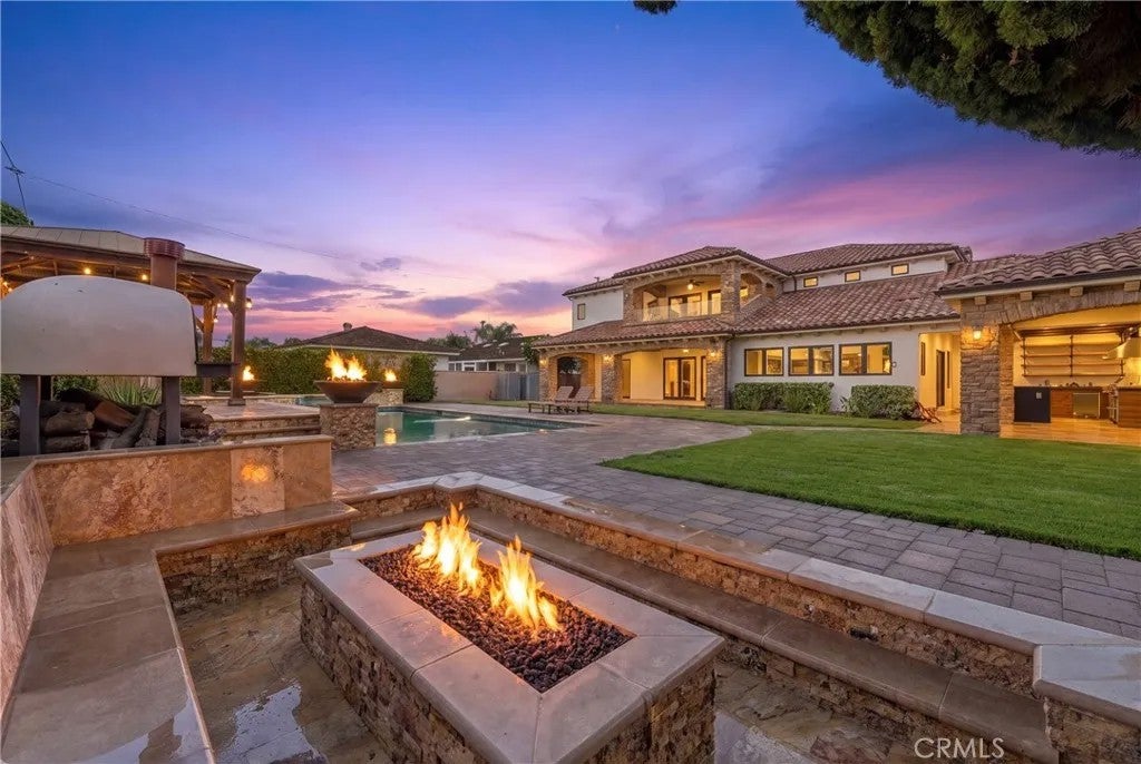 9833 Birchdale
