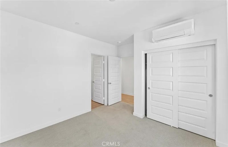 108 Pickwick Lane Court