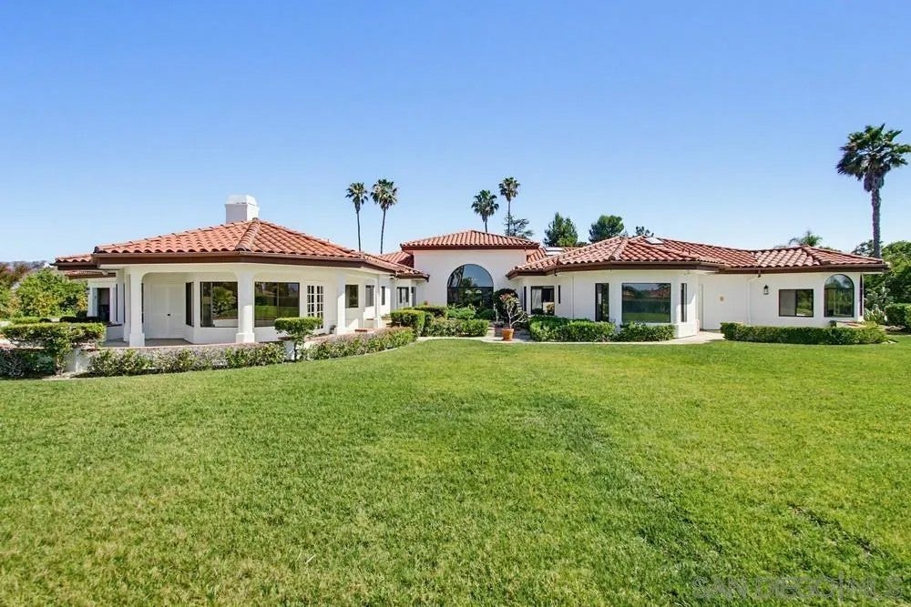 Photo of 17844 Joyas Ct, Poway, CA 92064 (MLS # 260015548)