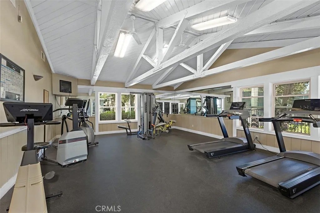 1345 Cabrillo Park