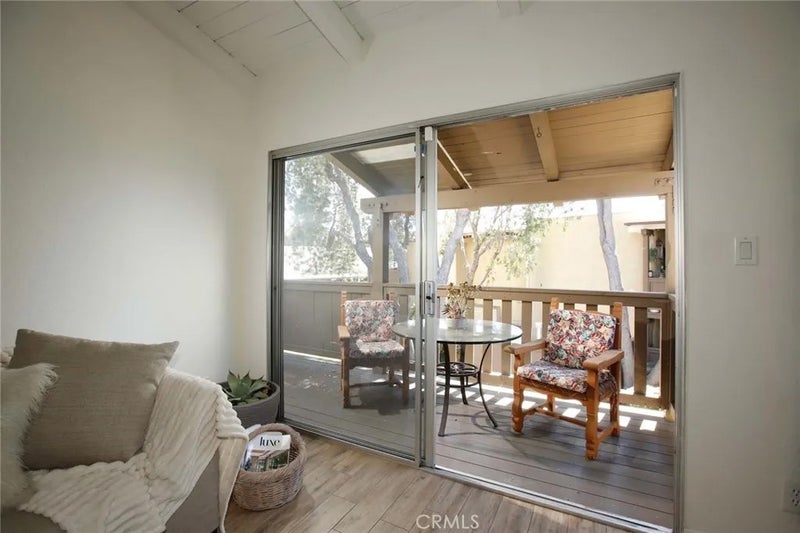 1345 Cabrillo Park F04