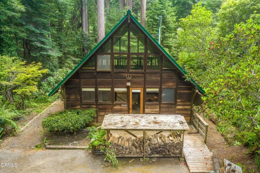 32000 Forest Lane