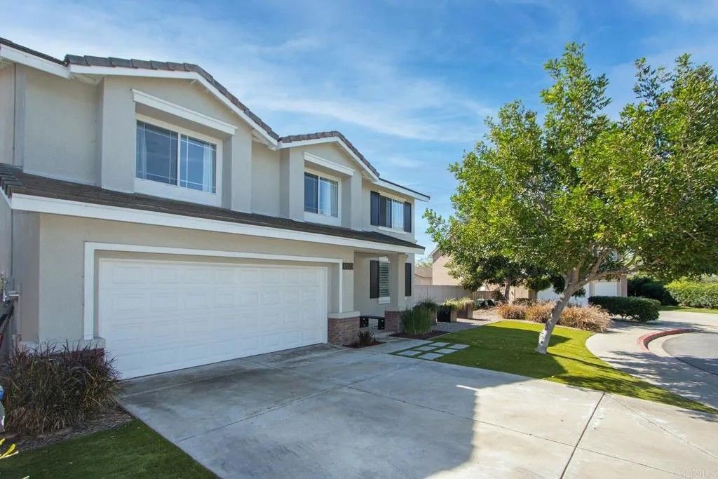 Photo of 1573 Cypress Creek Court, Vista, CA 92084 (MLS # NDP2602165)
