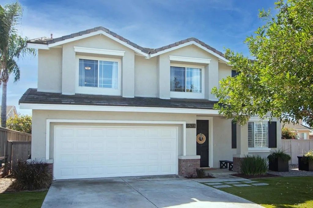Photo of 1573 Cypress Creek Court, Vista, CA 92084 (MLS # NDP2602165)