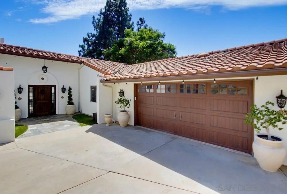 2450 Vista Lago Ter