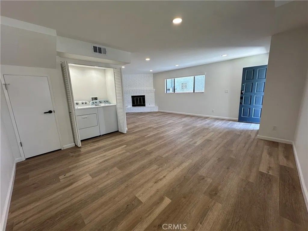 Photo of 1303 W 163rd St, Gardena, CA 90247 (MLS # LG25269310)