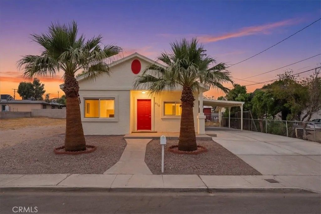 Photo of 610 Quivera St, Needles, CA 92363 (MLS # PW26070188)