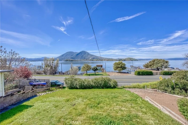 9245 Glenhaven Drive