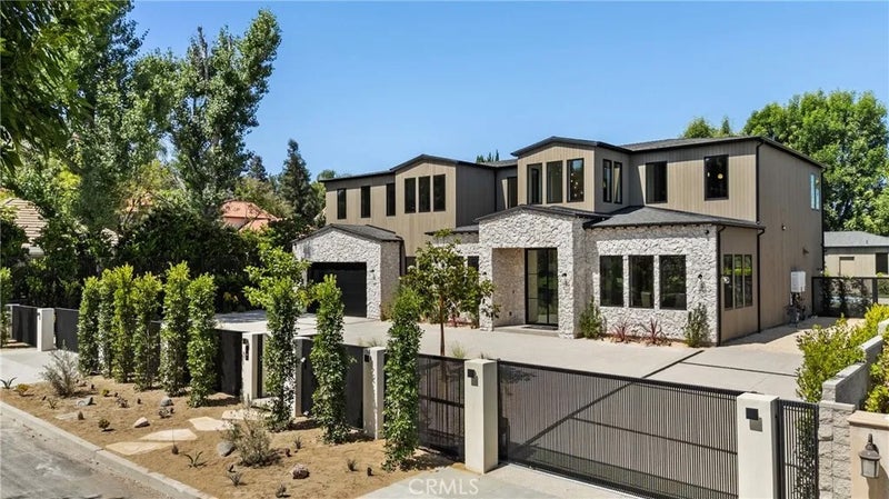 5421 Bothwell