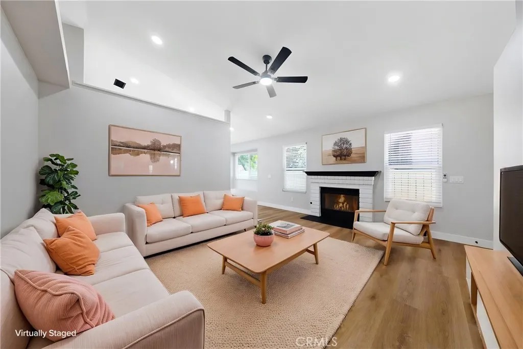 1699 Glenview Drive