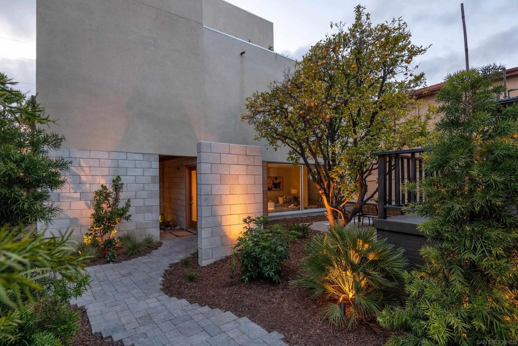 Photo of 3760-62 Pershing Ave, San Diego, CA 92104 (MLS # 260006037)