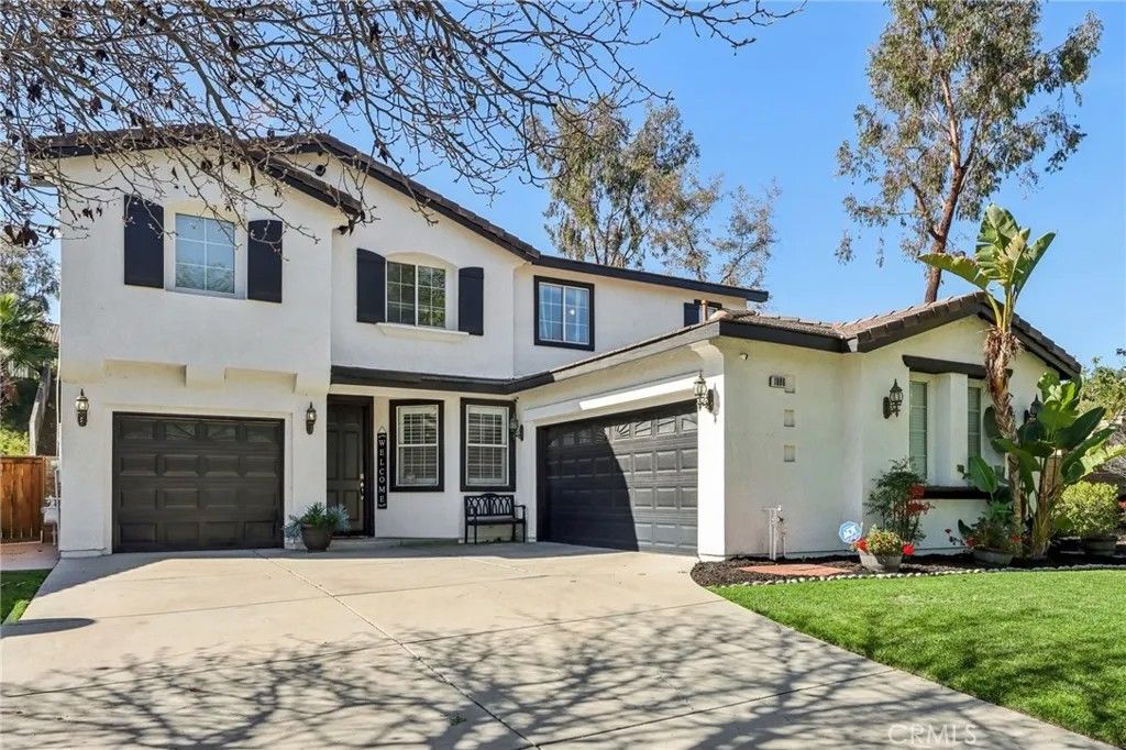 Photo of 1806 Riverstone St, Corona, CA 92883 (MLS # OC26042462)