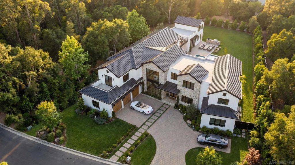 Photo of 0000 Woodford Drive, La Jolla, CA 92037 (MLS # 260009424)