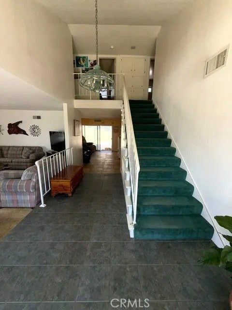 2241 Deepgrove Avenue