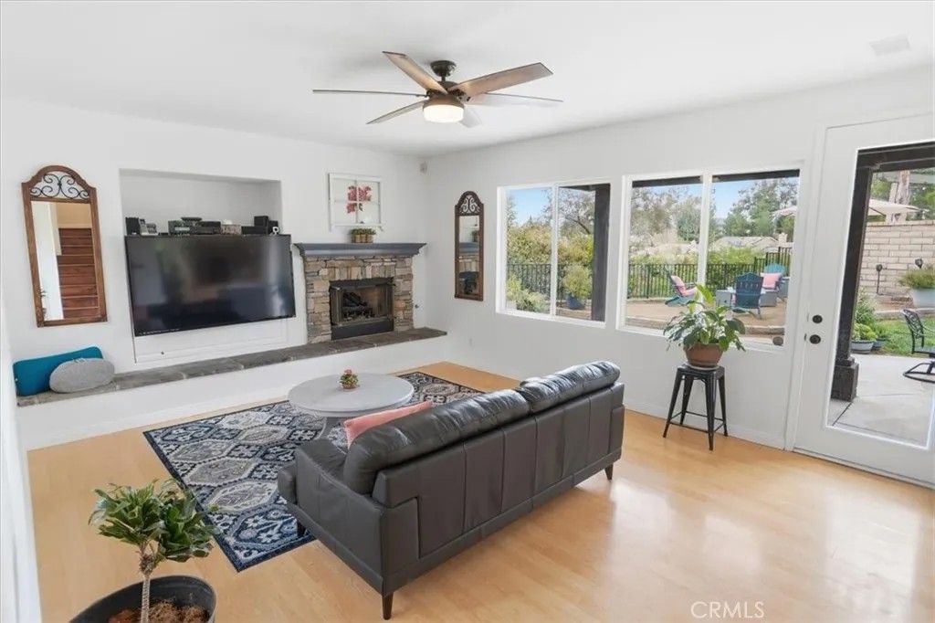 Photo of 23325 Cuestport Drive, Valencia, CA 91354 (MLS # SR26068559)