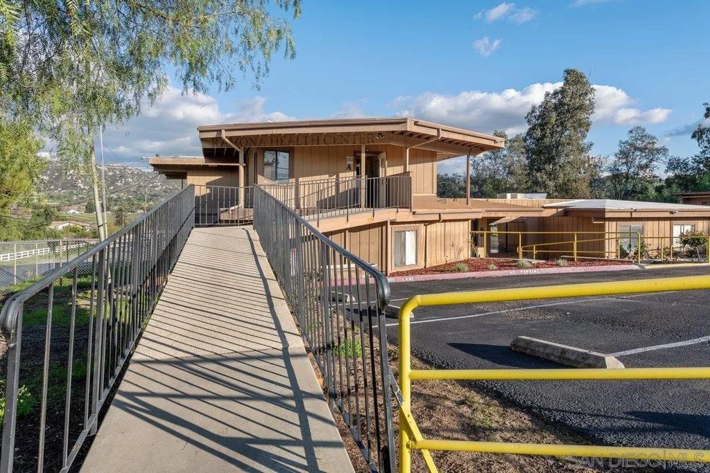 Photo of 217 Earlham Street, Ramona, CA 92065 (MLS # 2600714)