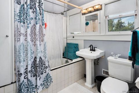 Tiny photo for 2401 Capitan Ave, San Diego, CA 92104 (MLS # 250037741)