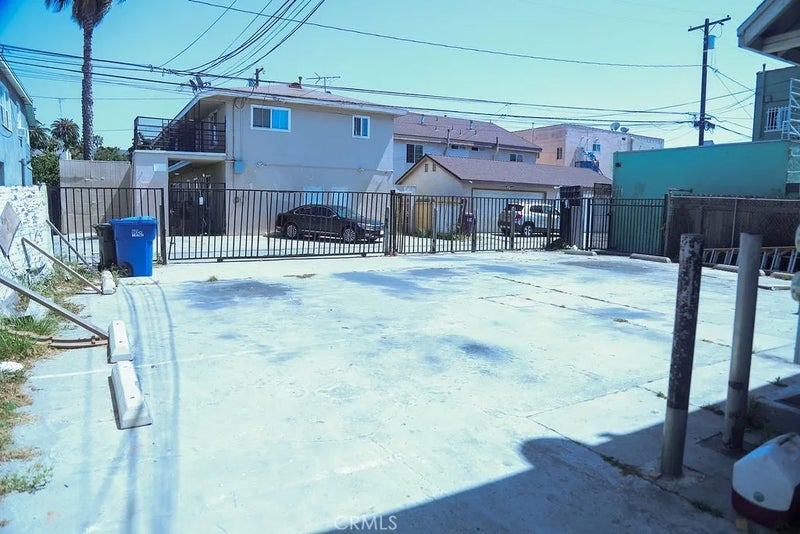 1454 Magnolia