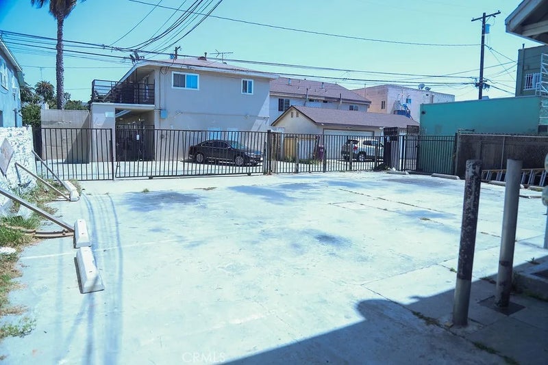 1454 Magnolia