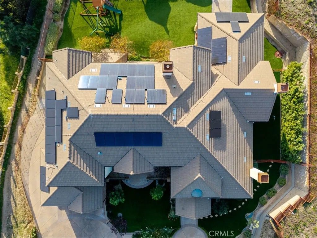 Photo of 10817 W Stallion Ranch Road, Sunland, CA 91040 (MLS # SR26024998)