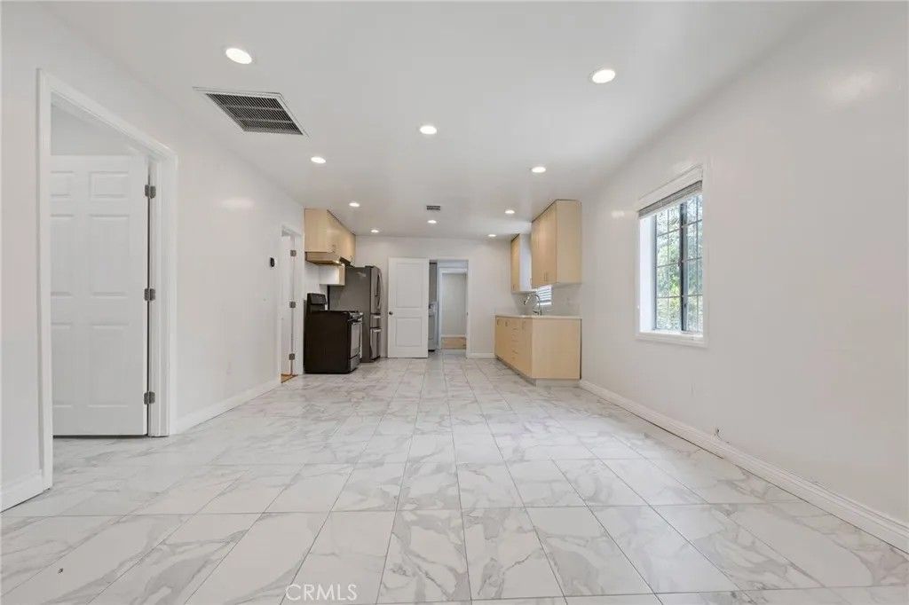 Photo of 2028 E Cienega Ave, Covina, CA 91724 (MLS # WS25272057)