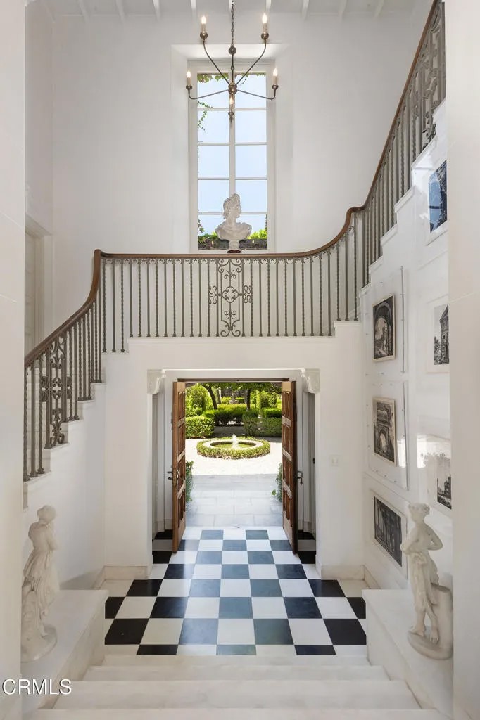 225 Grand Avenue