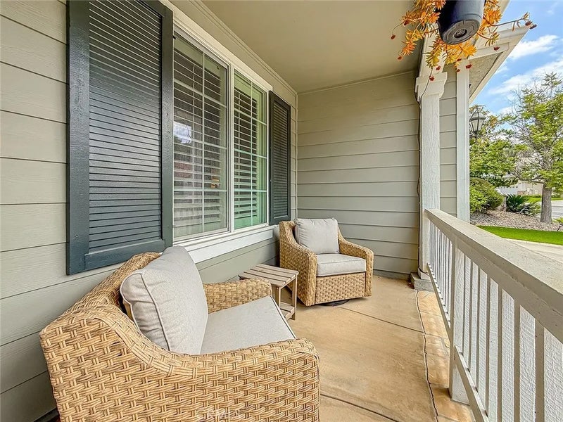 5257 Huckleberry Oak