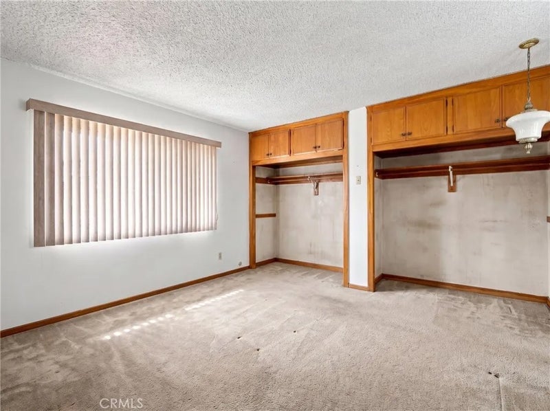 11605 Garfield