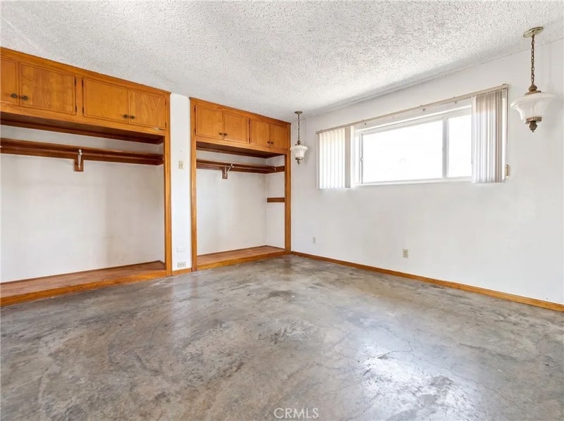 11605 Garfield