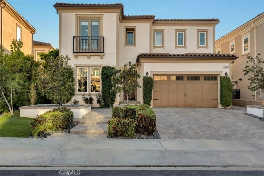 Photo of 11929 Ricasoli Way, Porter Ranch, CA 91326 (MLS # SR25258934)