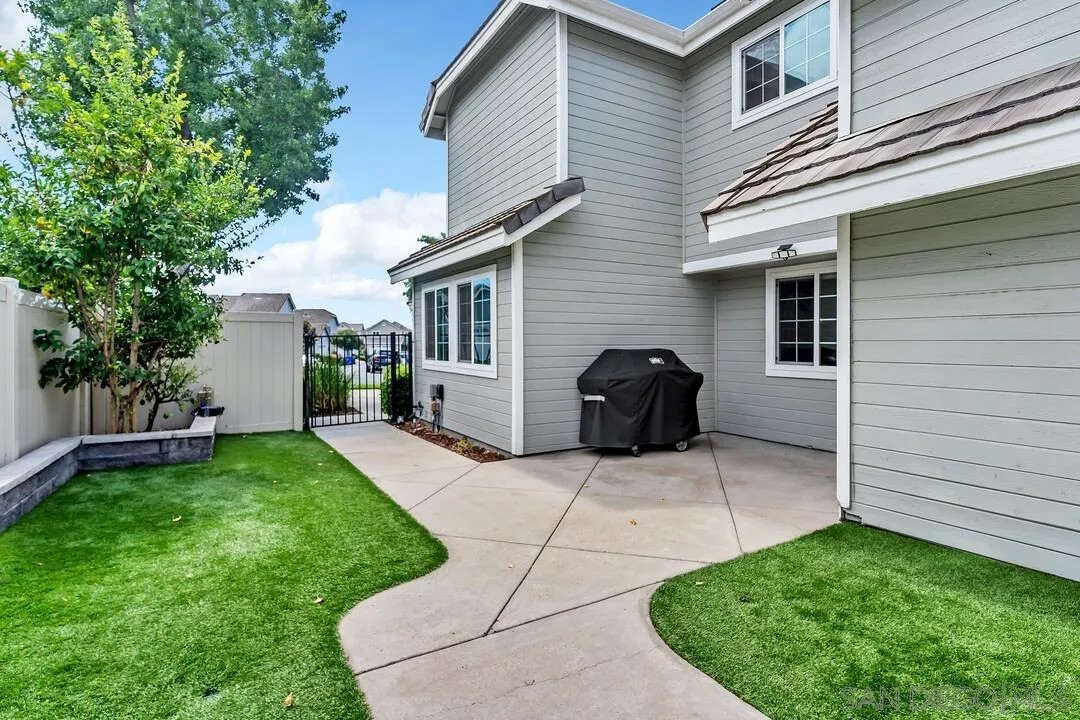 10572 Rancho Carmel Dr