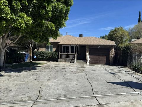 Photo of 4815 Jurupa Avenue, Riverside, CA 92504 (MLS # DW26055792)