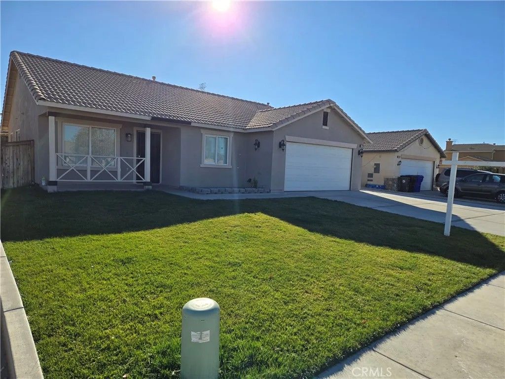 Photo of 11721 Virginia St, Adelanto, CA 92301 (MLS # CV25274373)