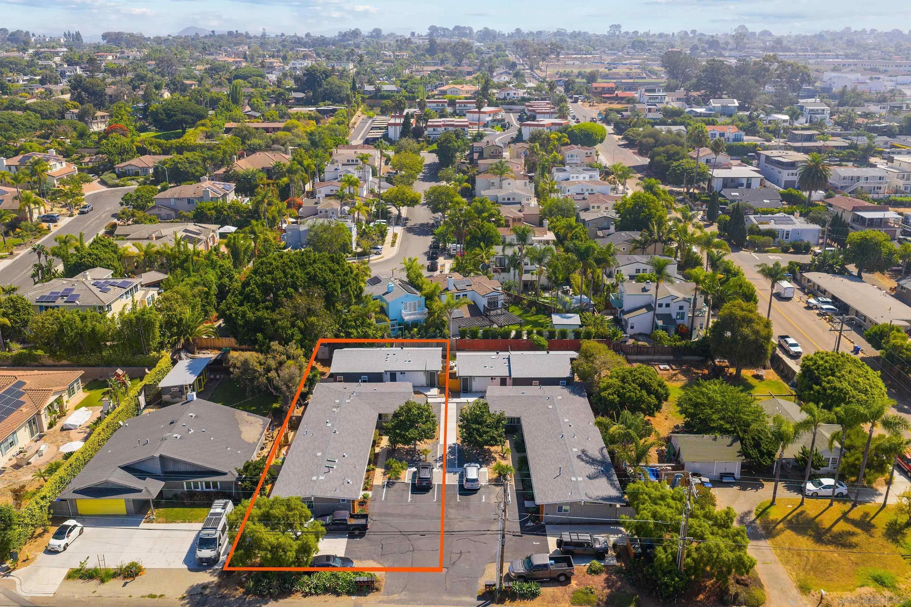 921-927 Regal Rd.