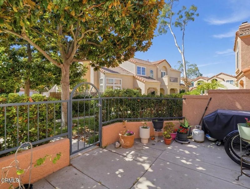 1334 Jamaica Lane