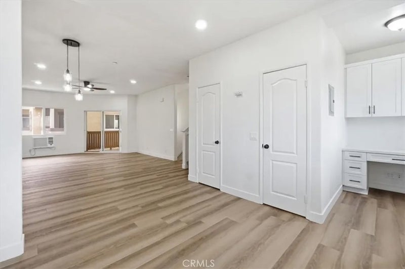 501 N Lark Ellen H
