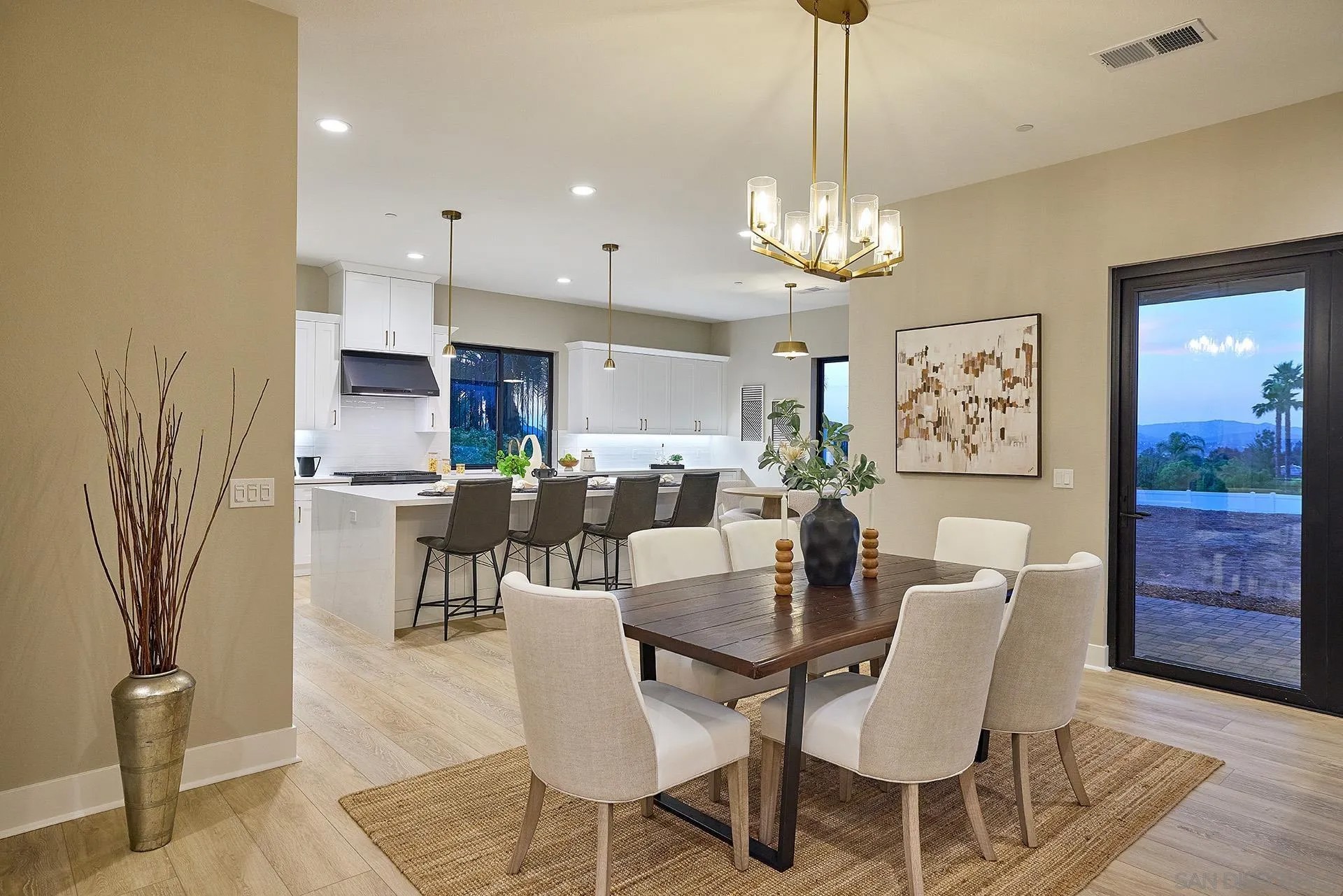 1755 Calle Catalina